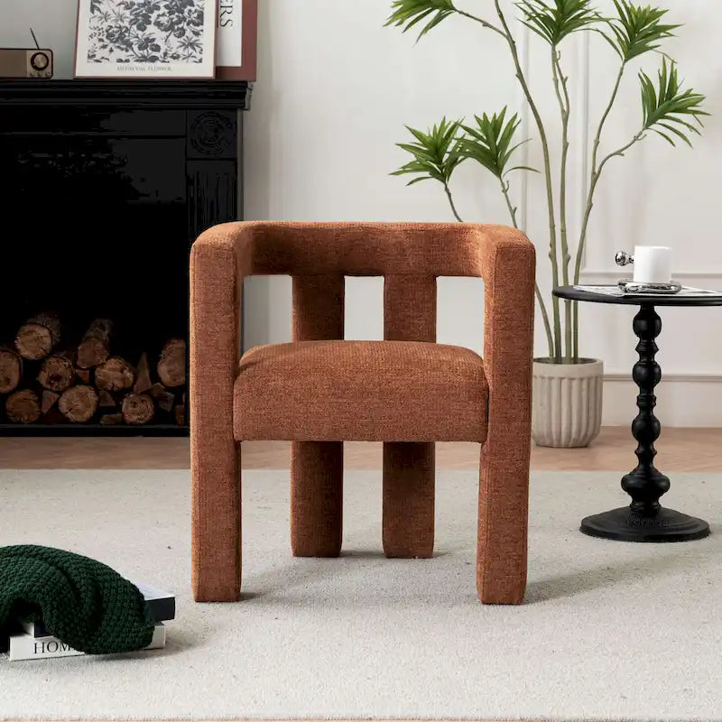 Set aus 1 schick designten, tonnenförmigen Akzent-Sessel mit Stoffbezug